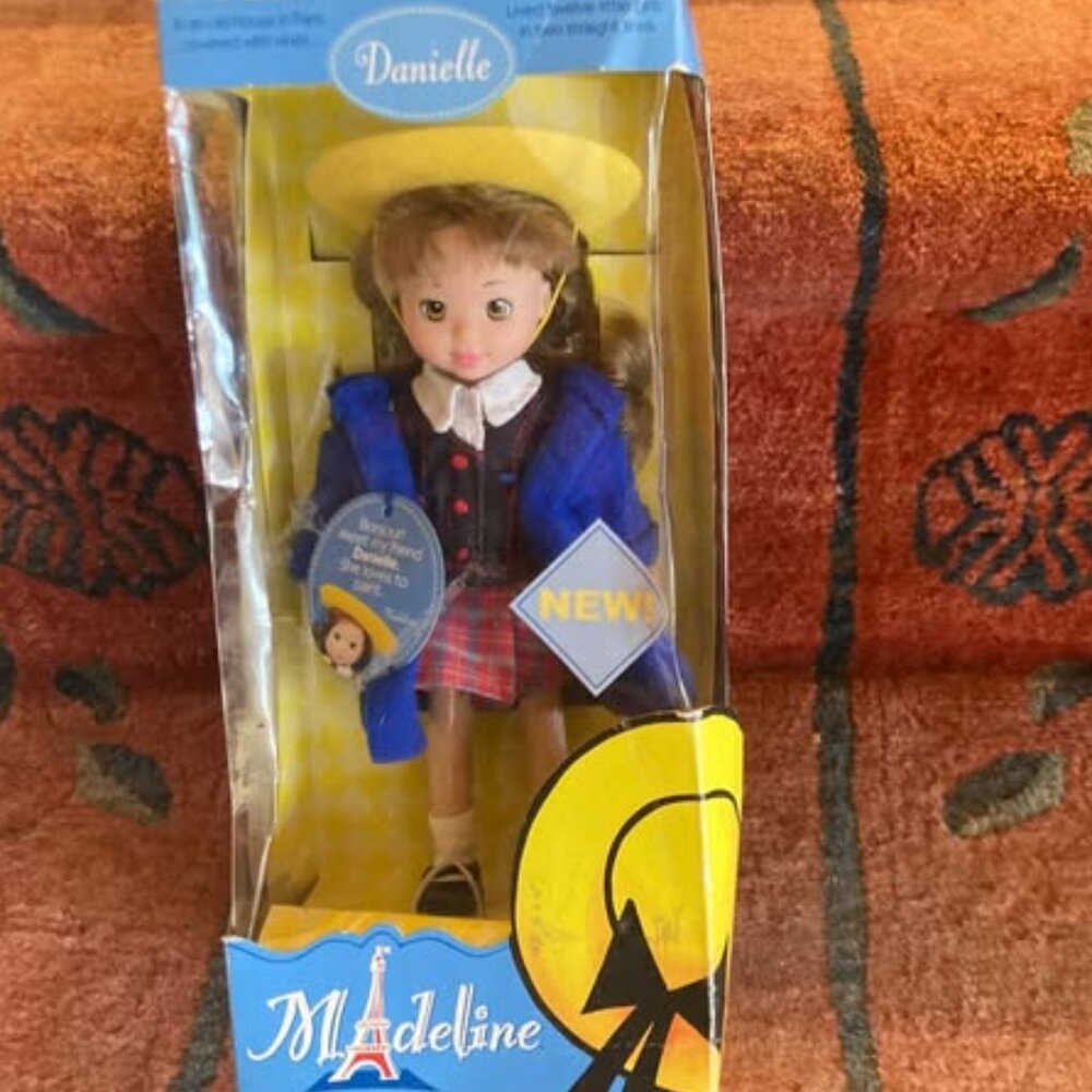 2003 Vintage Madeline Doll Danielle